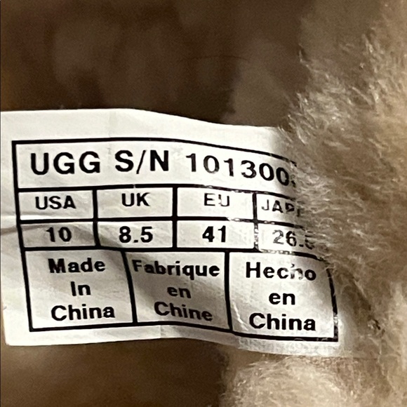 Ugg Women’s Maxi Lace up Waterproof Boot Size 10 - Picture 2 of 7